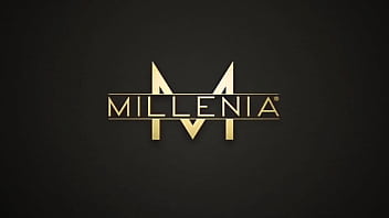 Trailer noël sm je punis irogenia qui n'a pas été sage cette année