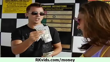 Money Really Talks For This Chicks 24 thumbnail