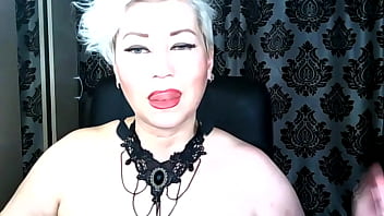 Mature married webcam slut aimee her magic armchair and big dildo in her pussy and mouth