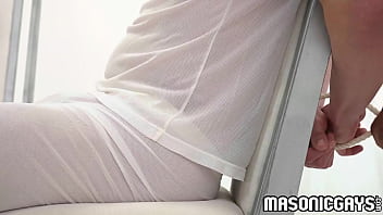 Zander Woodz Check Out This Hunk thumbnail