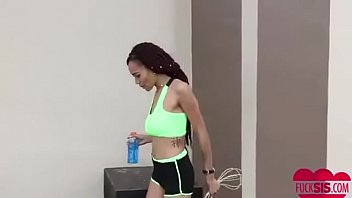 Ebony beauty sucks & fucks after workout