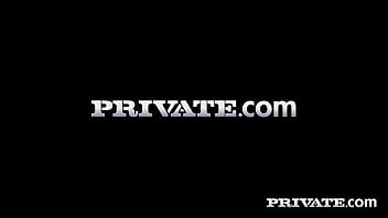 Alessa savage fucks in her sto