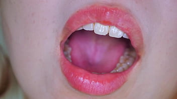 完全フリー。 エロ・変態メンタルカウンセラー セルフプロデュース 変態23歳女子バイ。介護士。 病気や 貞の人に理解あるよ。