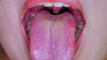 完全フリー。 エロ・変態メンタルカウンセラー セルフプロデュース 変態23歳女子バイ。介護士。 病気や 貞の人に理解あるよ。