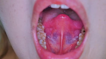 完全フリー。 エロ・変態メンタルカウンセラー セルフプロデュース 変態23歳女子バイ。介護士。 病気や 貞の人に理解あるよ。