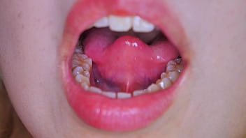 完全フリー。 エロ・変態メンタルカウンセラー セルフプロデュース 変態23歳女子バイ。介護士。 病気や 貞の人に理解あるよ。