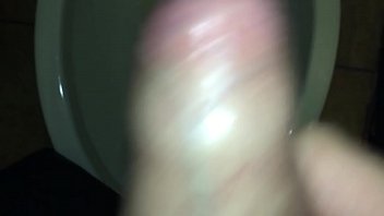 Im back with a peeing video can you also sub to me please