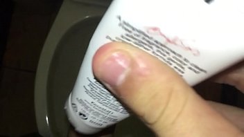 Im back with a peeing video can you also sub to me please