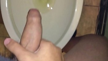 Im back with a peeing video can you also sub to me please