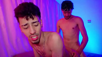 Quer ver completo soquei o cu desse safado até jorrar leite