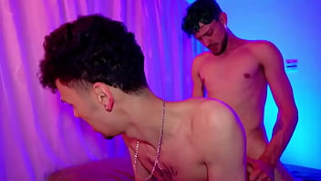 Quer ver completo soquei o cu desse safado até jorrar leite