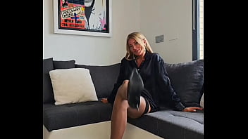 Des fans de bas nylon ici quels sont tes préférés j'ai filé les rouge