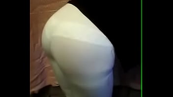 Esposa en leggins blanco 1