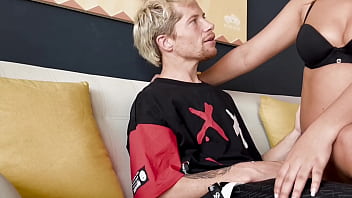 Amateur hot latina with big ass fingering handjob blowjob and riding cowgirl tublancopapi