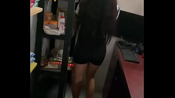 De una u otra forma tengo que surtir mi tiendita