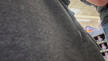 Wifeyy and hubby playing in public