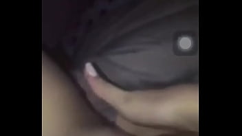 Colegiala bien rica masturbandose Colegiala bien rica masturbandose