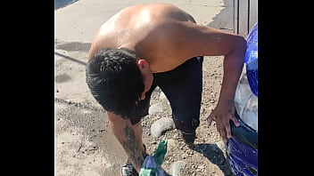Gordibuenos mojandose no evitarás masturbarte Gordibuenos mojandose no evitarás masturbarte