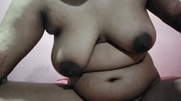 Indian beautiful tea maker girl