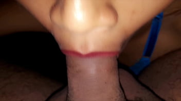 Chupada de verga muy rica de latina con labios mamadores ella es susy una adicta ala verga