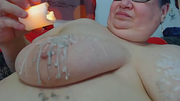 Wachs spiele auf den busen