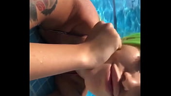 Caliente perra te pondra la verga dura