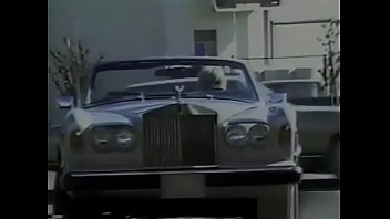 Лесбиянки в Автомобиле thumbnail