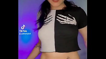 Hii can i be your cute whore