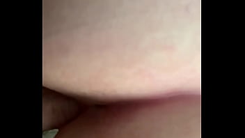 He can’t focus on the game while i fuck home