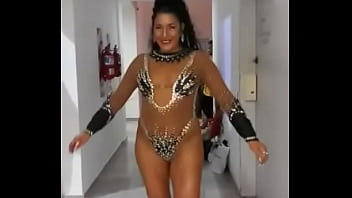 Hermosa experiencia amo bailar el carnaval en mi