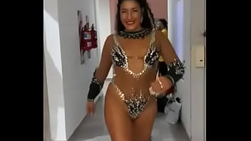 Hermosa experiencia amo bailar el carnaval en mi