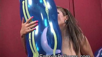 Kira Balloonworker thumbnail