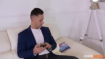 Petite teenager kate rich shows him her shaved pink before hardcore fucking gp1115