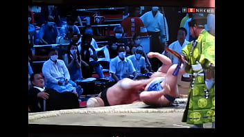 白鵬ちゃんは200万円で八百長相撲をやっております