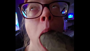 My best friends thick nerdy girlfriend goes to the store to sneak link with me then lets me cum on her soft titties