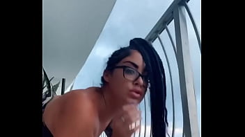 She make it twerking