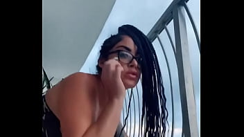 She make it twerking