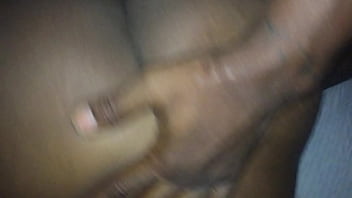 Roounds with round brown booty