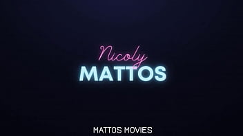 No pelo com gostoso sarado no clima de natal