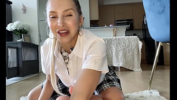 Sucking off my professor for an easy a