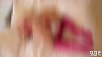 Flower leggy milf in pink pantyhose masturbates