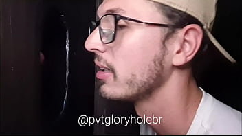 Pauzao Uncut Me Dando Leite Na Cabine Caseira Completo No Red thumbnail