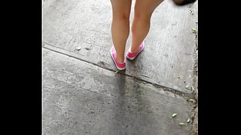 Enseñando La Cola thumbnail