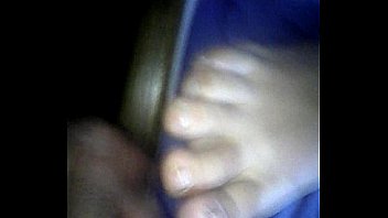 Leche En Pies De Mi Mujer D 11 thumbnail