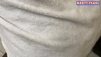 Big ass ebony fucks and ride my big cock and i cum on her please subscribe for full video