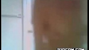 Babe australian shaved playing slit wtm