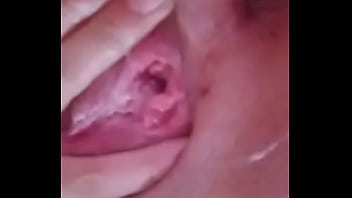 Coño con juguete hasta acabar