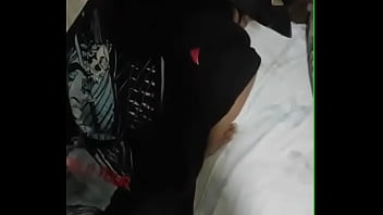 Rica culona con máscara de wolverine