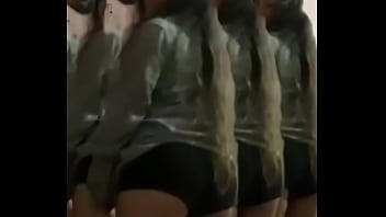 Peruanita nalgona se prostituye por tiktok