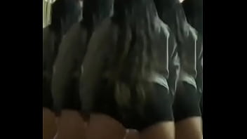 Peruanita nalgona se prostituye por tiktok